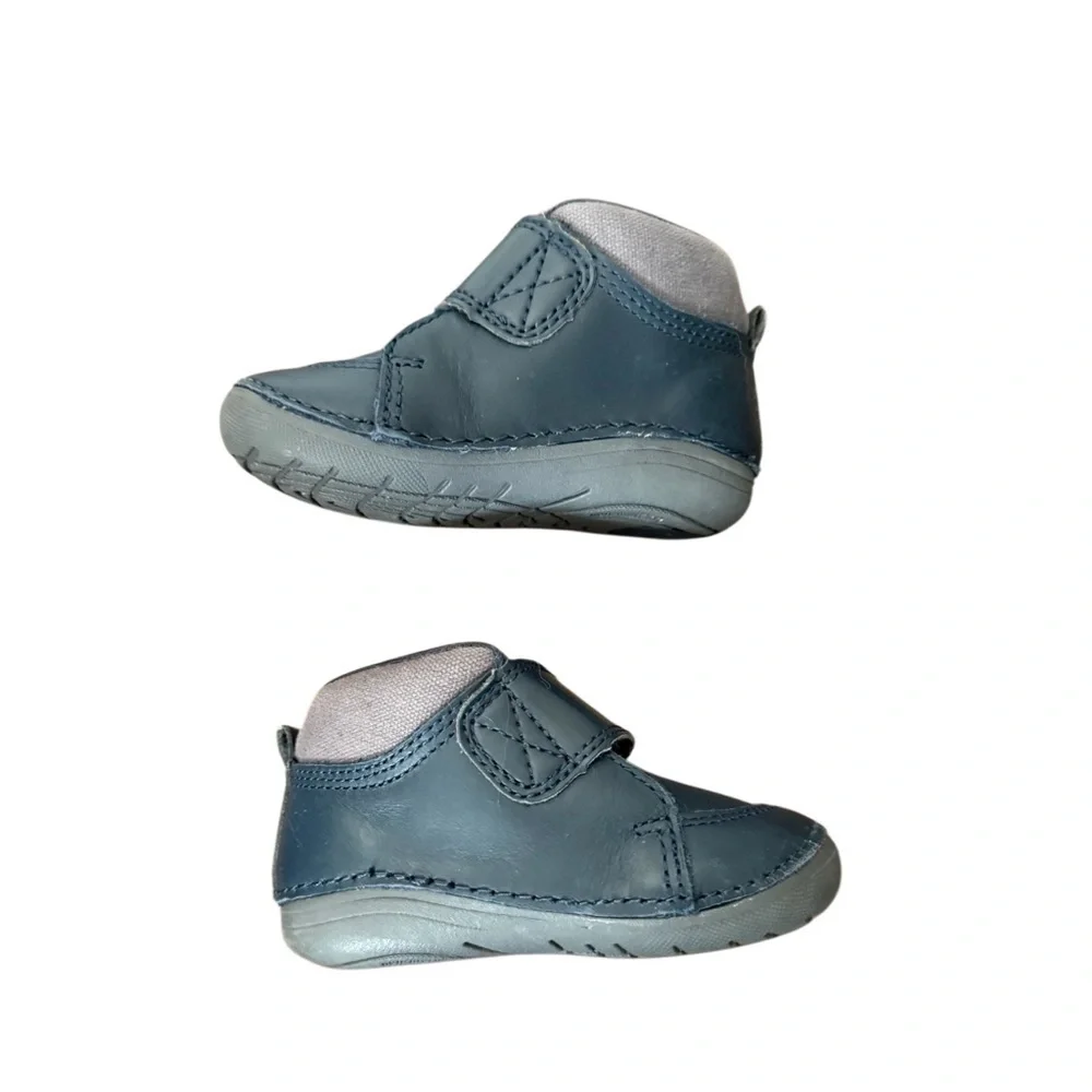 Stride Rite these infant